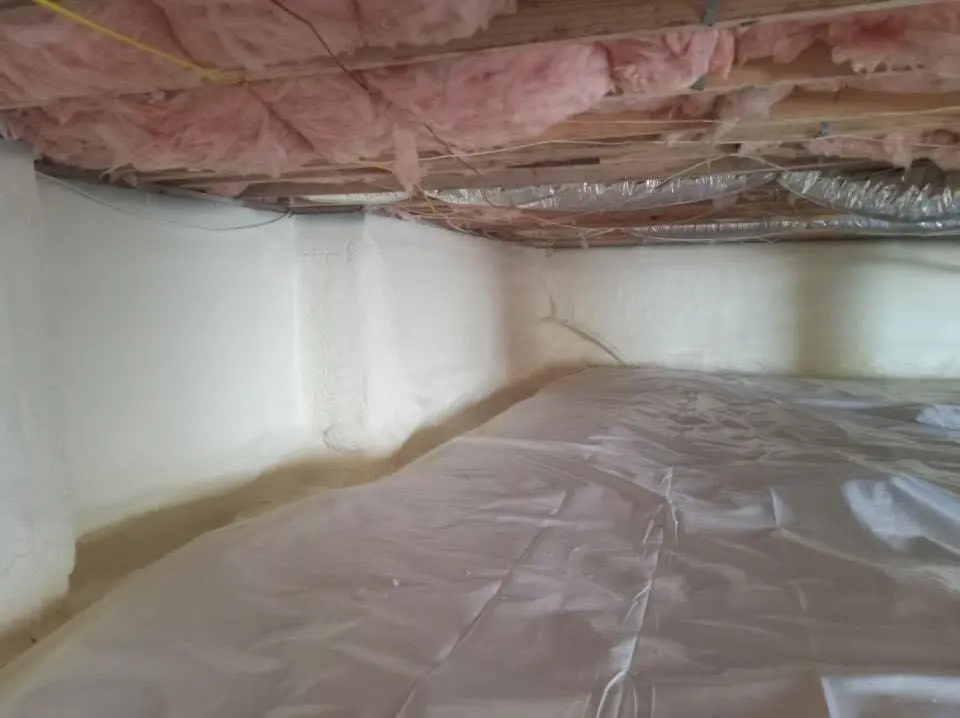 Crawl space encapsulation with closed-cell spray foam for Roof Maintenance in Escanaba